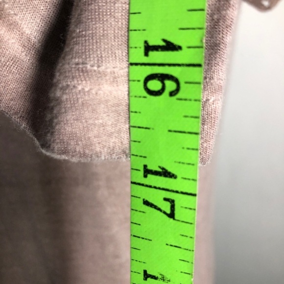 Womens Tan Shirt. Size Small. Made in Turkey. - Picture 4 of 5